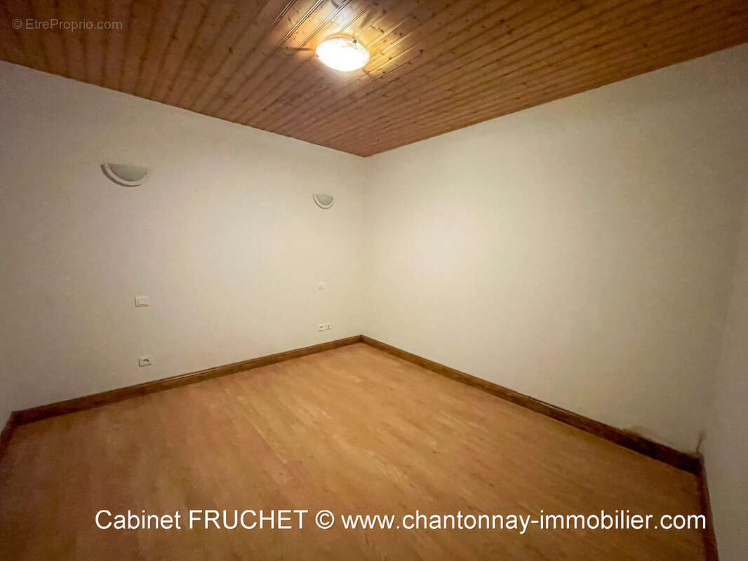 Jolie maison de bourg habitable de suite - photo 13