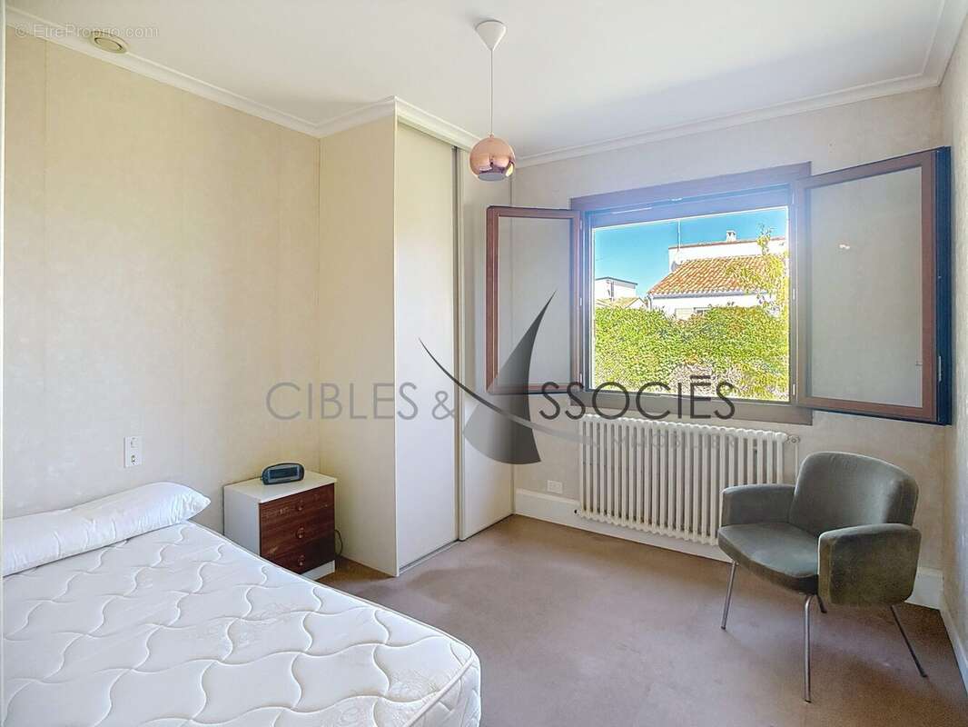 Maison à NIEUL-SUR-MER