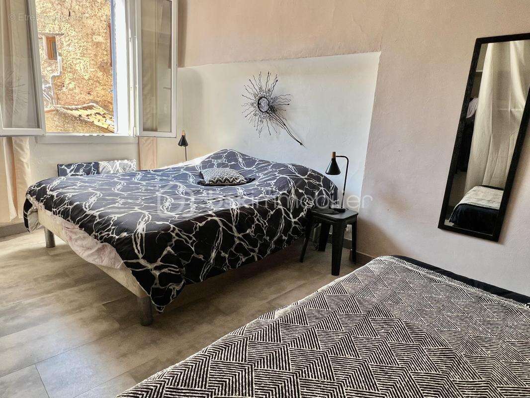 Appartement à FAYENCE