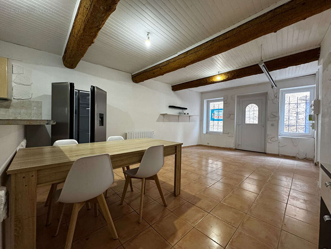 Maison à THEZAN-DES-CORBIERES