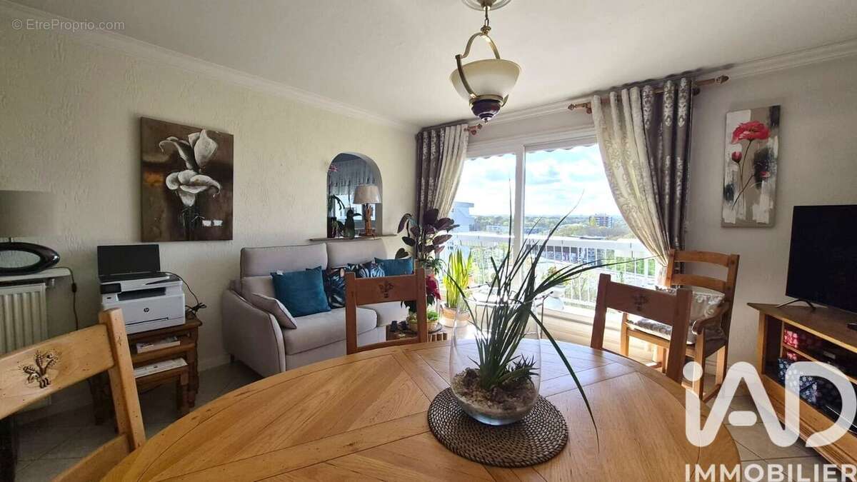 Photo 3 - Appartement à TREMBLAY-EN-FRANCE