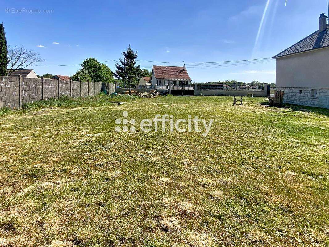 Maison à SAINT-MAURICE-SUR-FESSARD