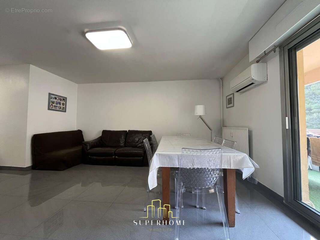Appartement à MARSEILLE-10E