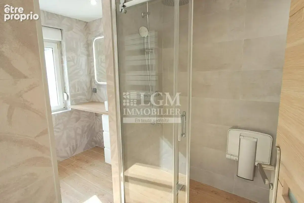 Maison semi-individuelle- 111m2- Centre Steenvoorde - photo 4