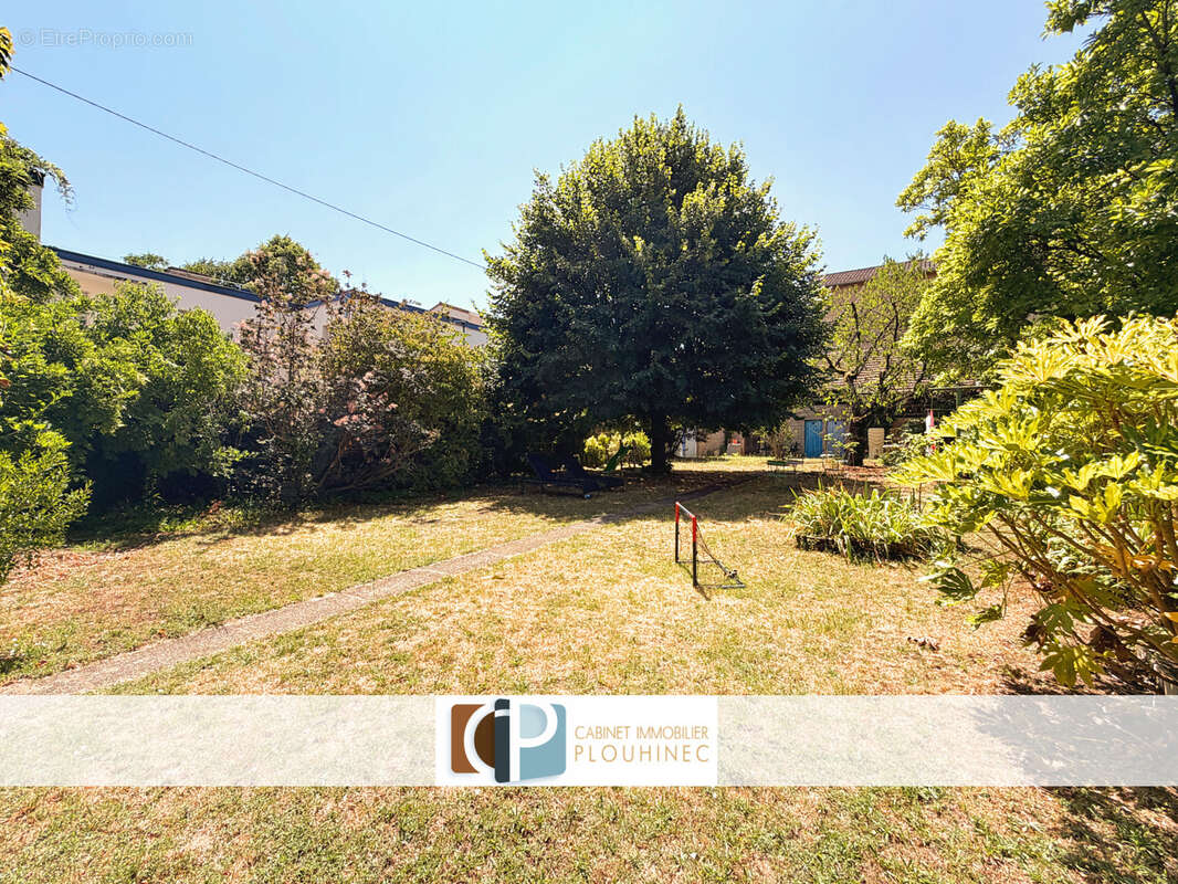 NOUVEAUTÉ   Mâcon - Duplex lumineux de 105 m2 avec balcon et jardin commun. - photo 3