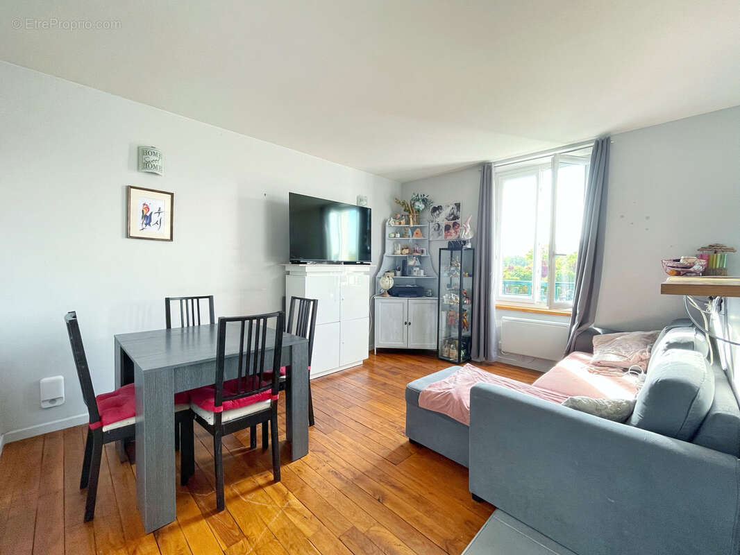Appartement à GRIGNY