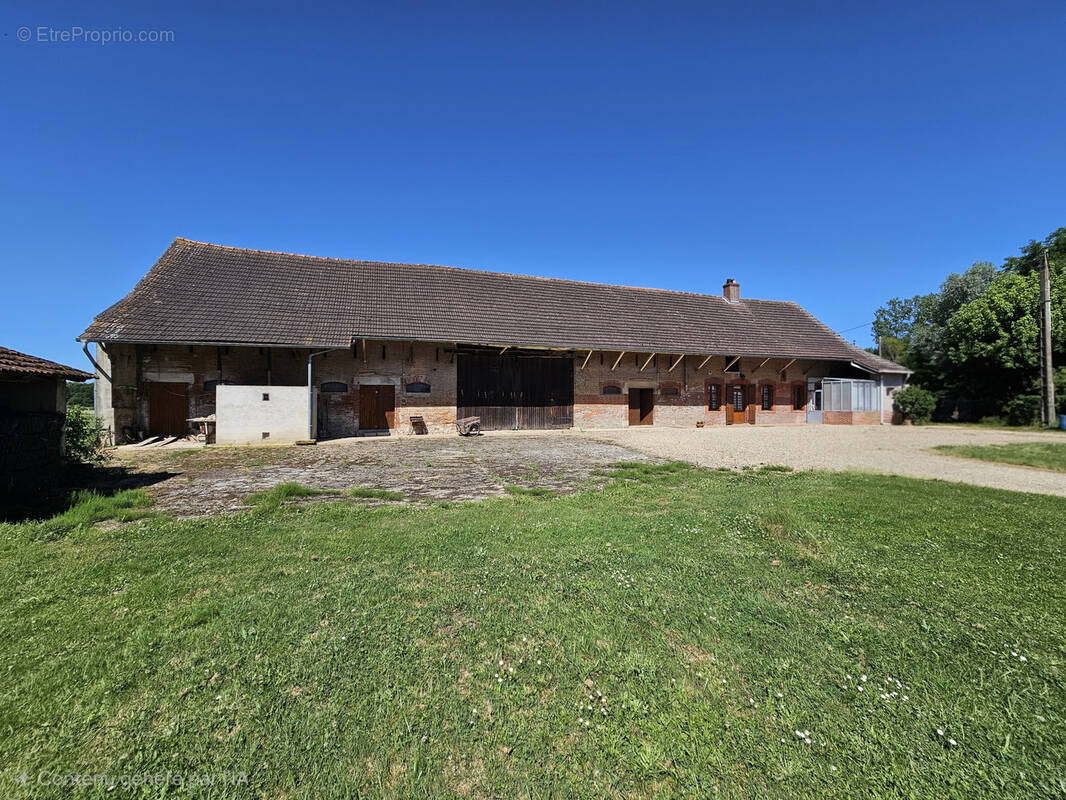 Maison à SAINT-BONNET-EN-BRESSE