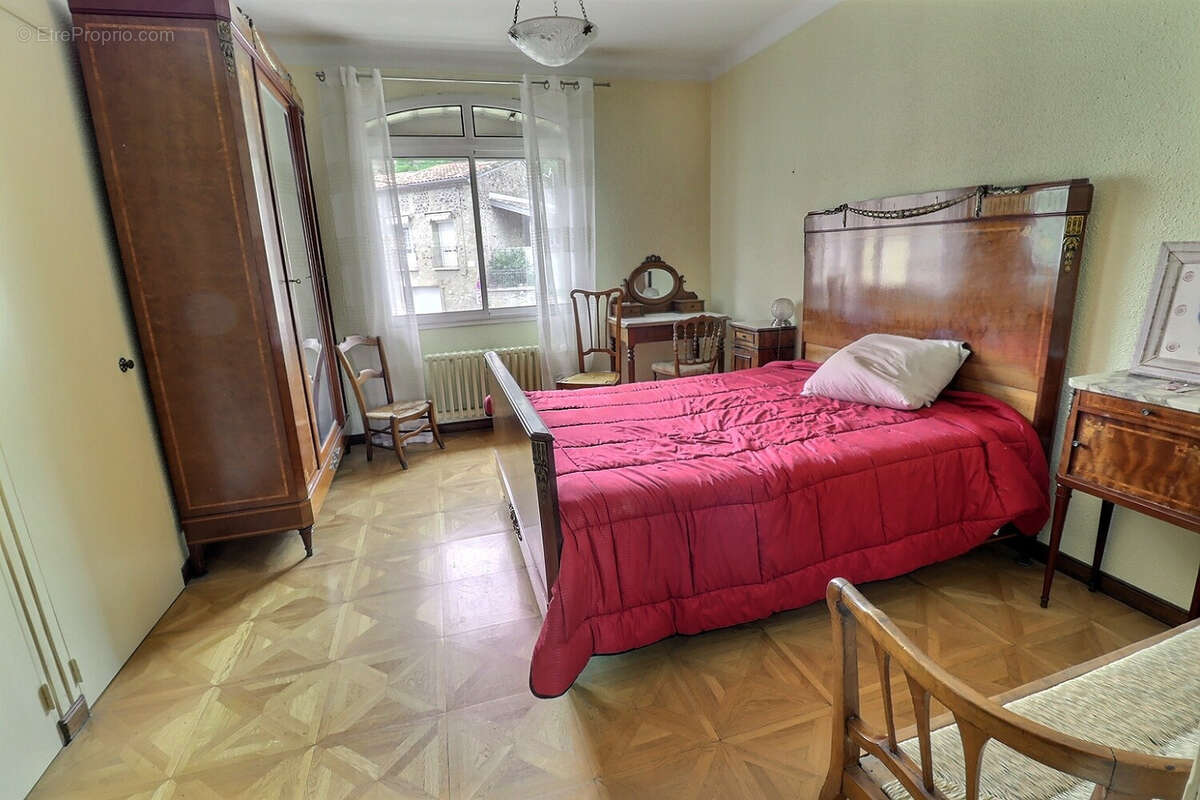 Maison à CLERMONT-L&#039;HERAULT