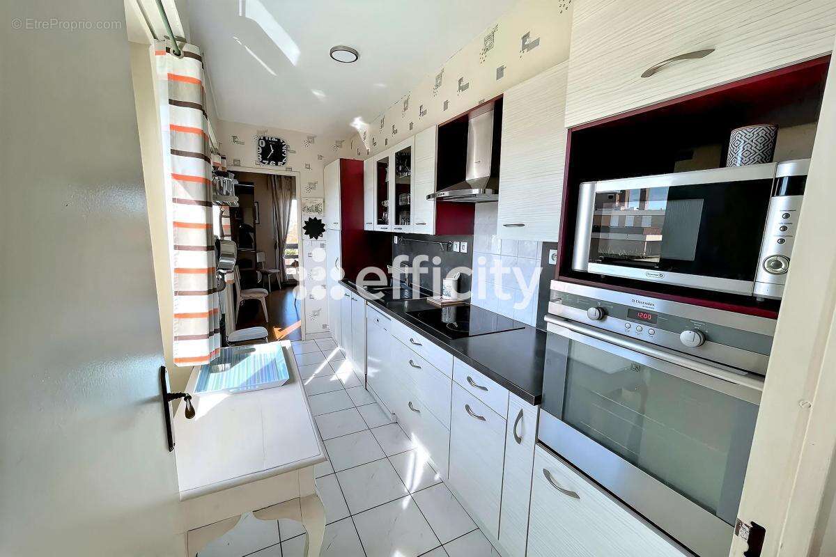 Appartement à VALENCIENNES