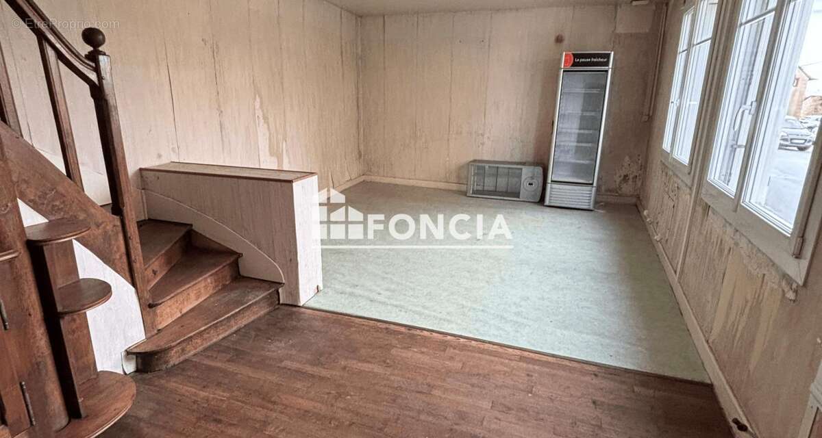 Maison à VILLIERS-CHARLEMAGNE