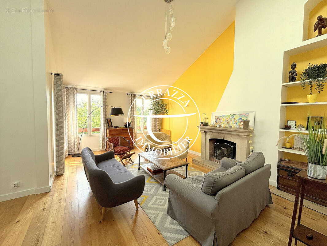 Appartement à LOUVECIENNES