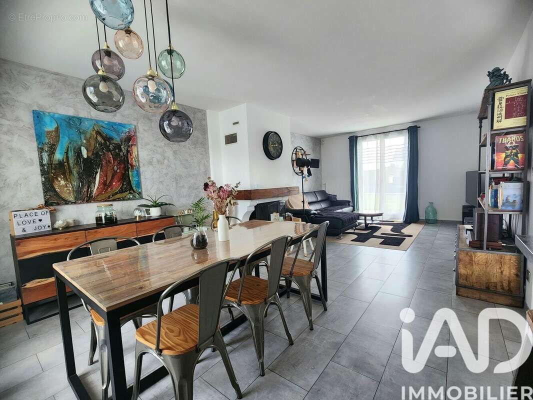 Photo 3 - Maison à BERNES-SUR-OISE