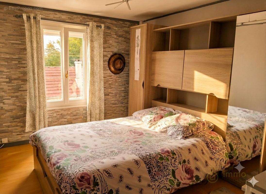 Maison 5 pièces 139 m² à vendre à Cernoy (60190) - photo 8