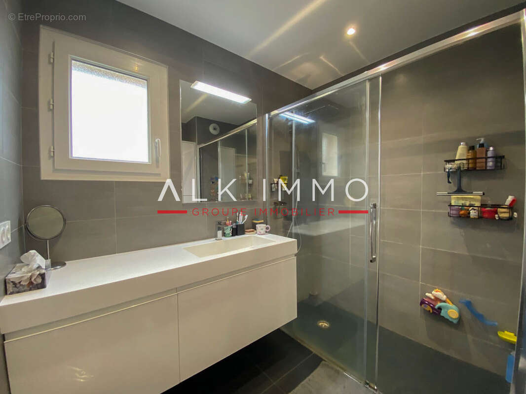 Appartement à QUINTAL