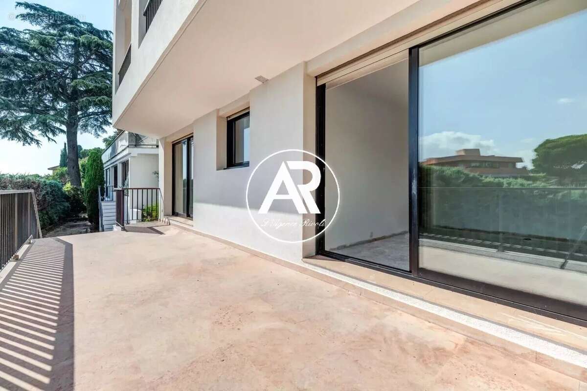Nice // collines ouest  - villa californienne - photo 22