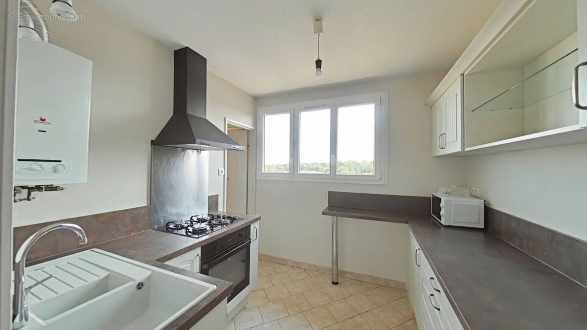 Appartement à JOUE-LES-TOURS