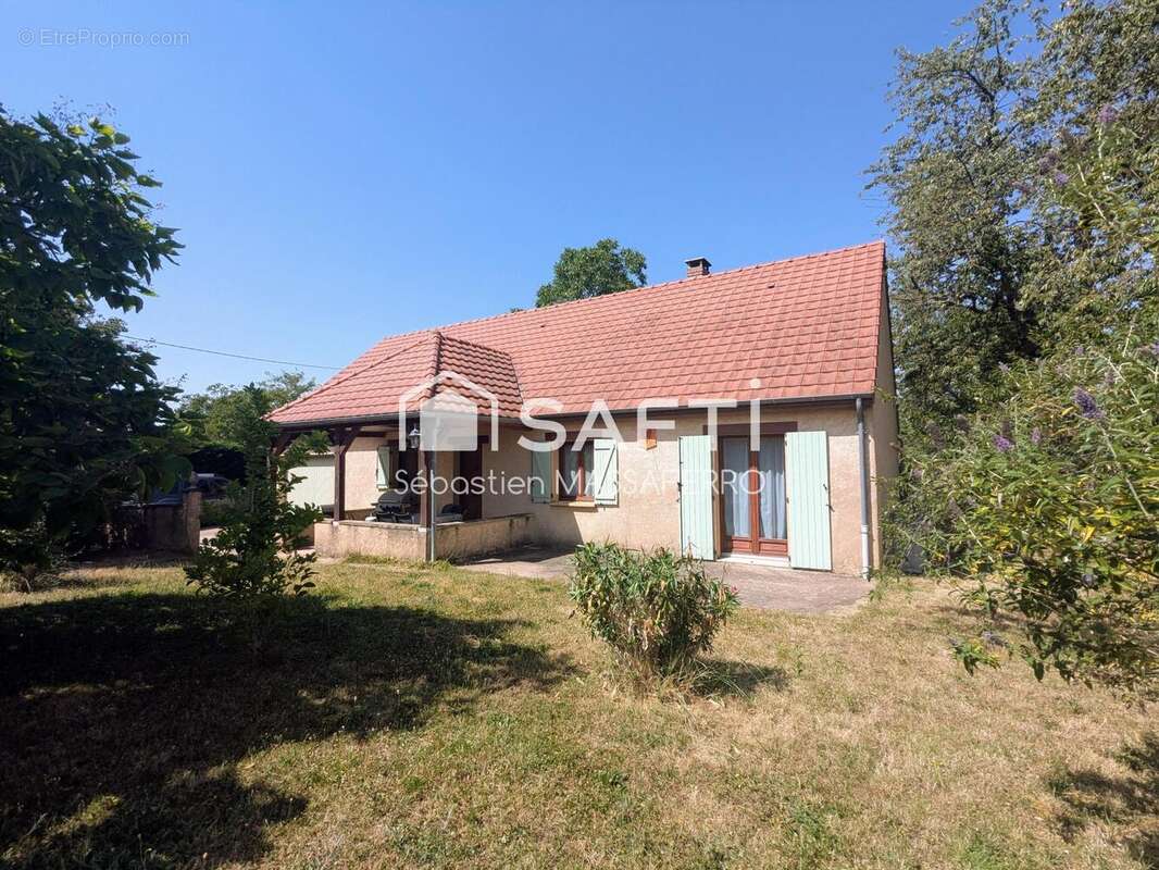 Maison 125 m² à Saint-Andelain  - photo 2
