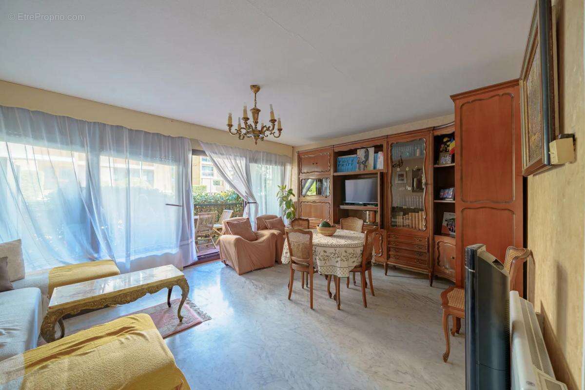 Appartement à AIX-EN-PROVENCE