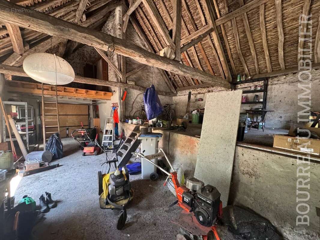 Appartement à ARMEAU