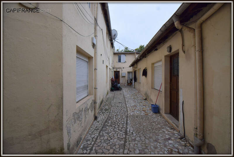 Appartement à AUBERVILLIERS