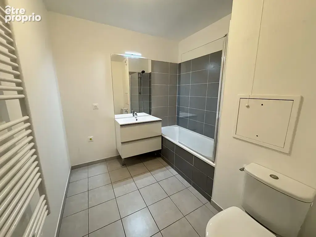Appartement 2 pièces 42 m² à vendre à Neuilly-Plaisance (93360) - photo 3