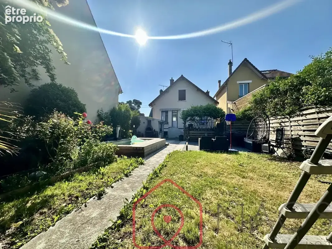 Jolie maison avec terrain 677 m² et piscine - photo 17