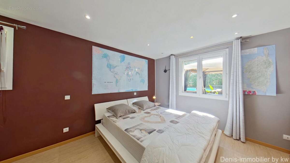 Maison à LES CLUSES