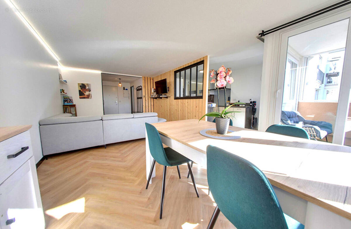 Appartement à ROISSY-EN-BRIE