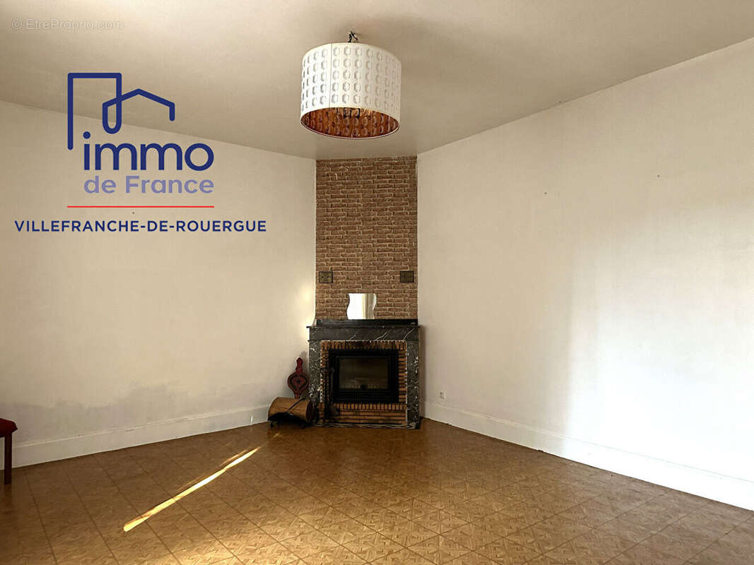 Maison à VILLEFRANCHE-DE-ROUERGUE