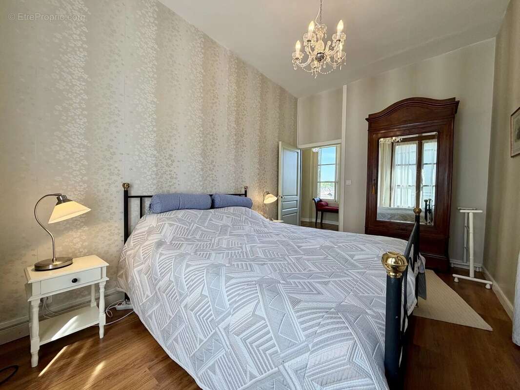 Maison indépendante à vendre avec une vue magnifique près du Lac des Settons - photo 15
