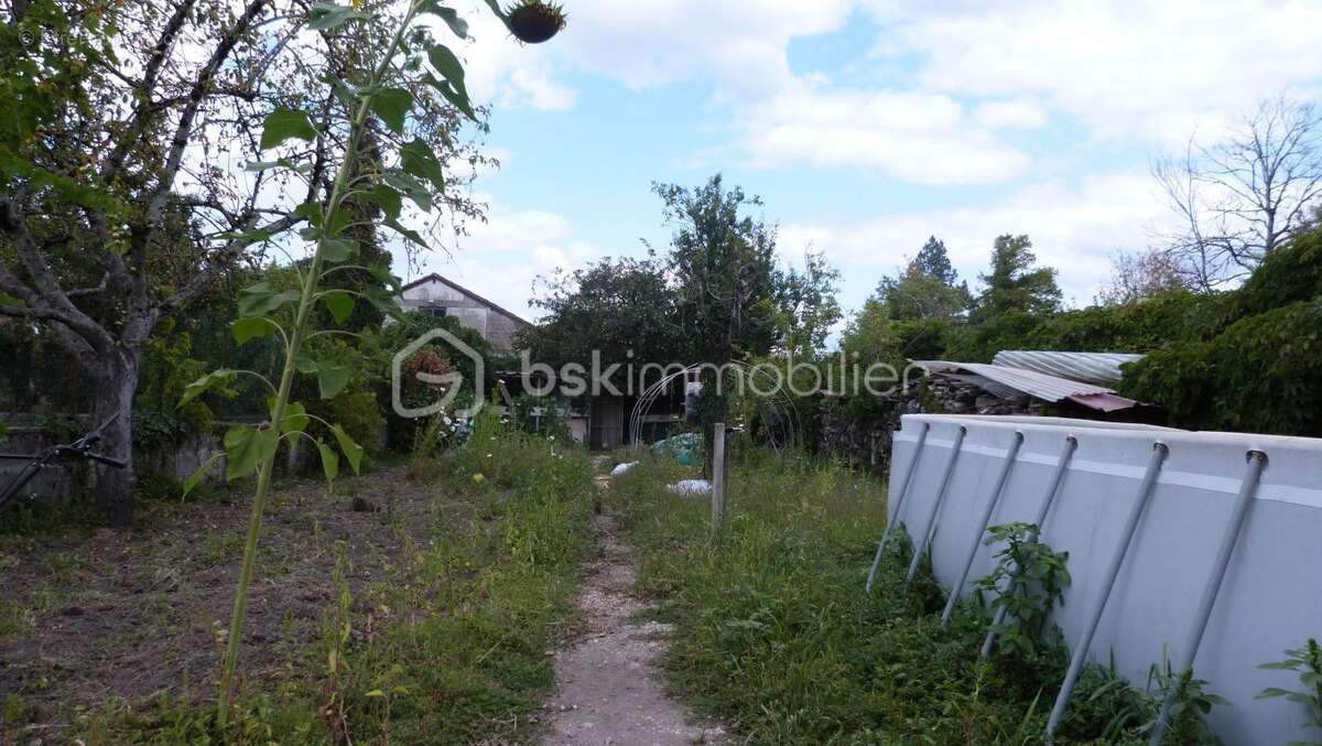 Grande maison de ville avec Hangar et jardin - photo 6