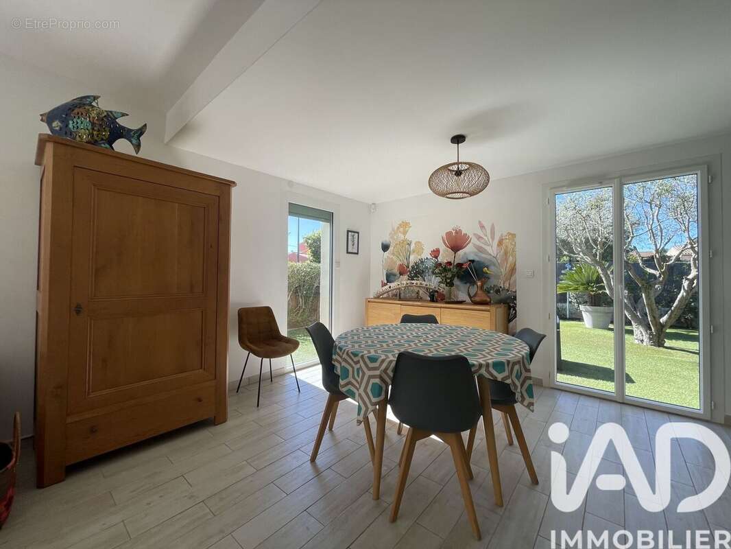 Photo 6 - Maison à SIX-FOURS-LES-PLAGES