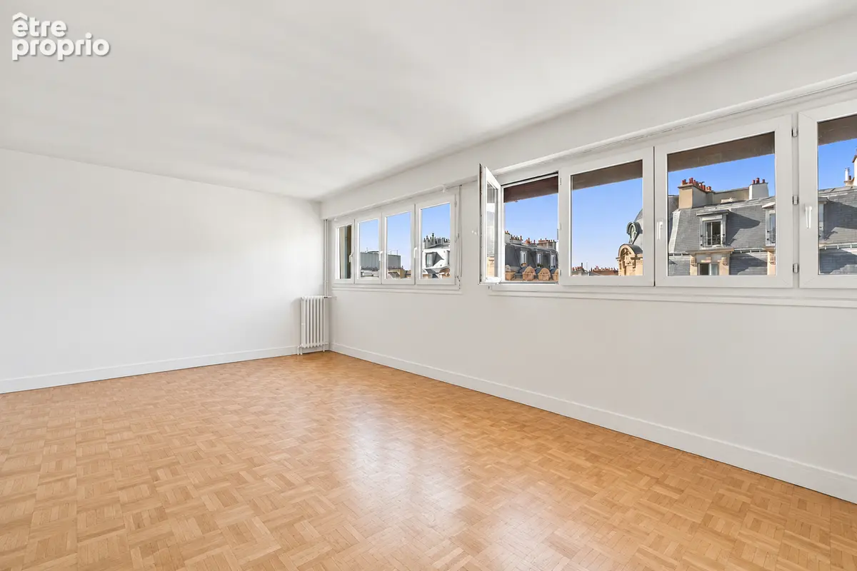 Appartement à PARIS-15E