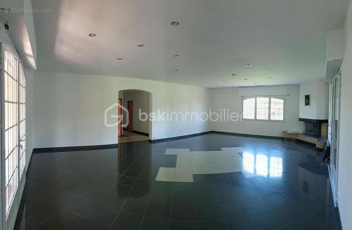 Maison à SAINTE-EULALIE