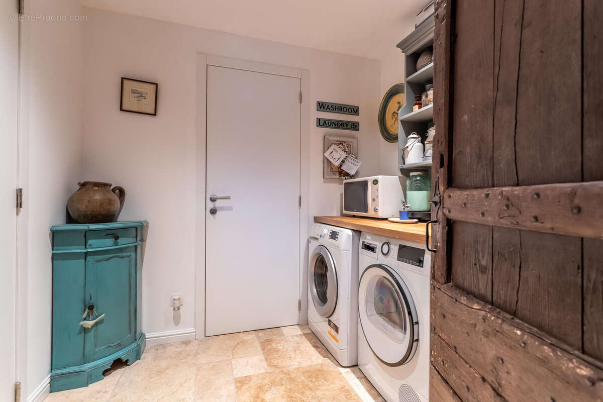 Maison à LAVERCANTIERE