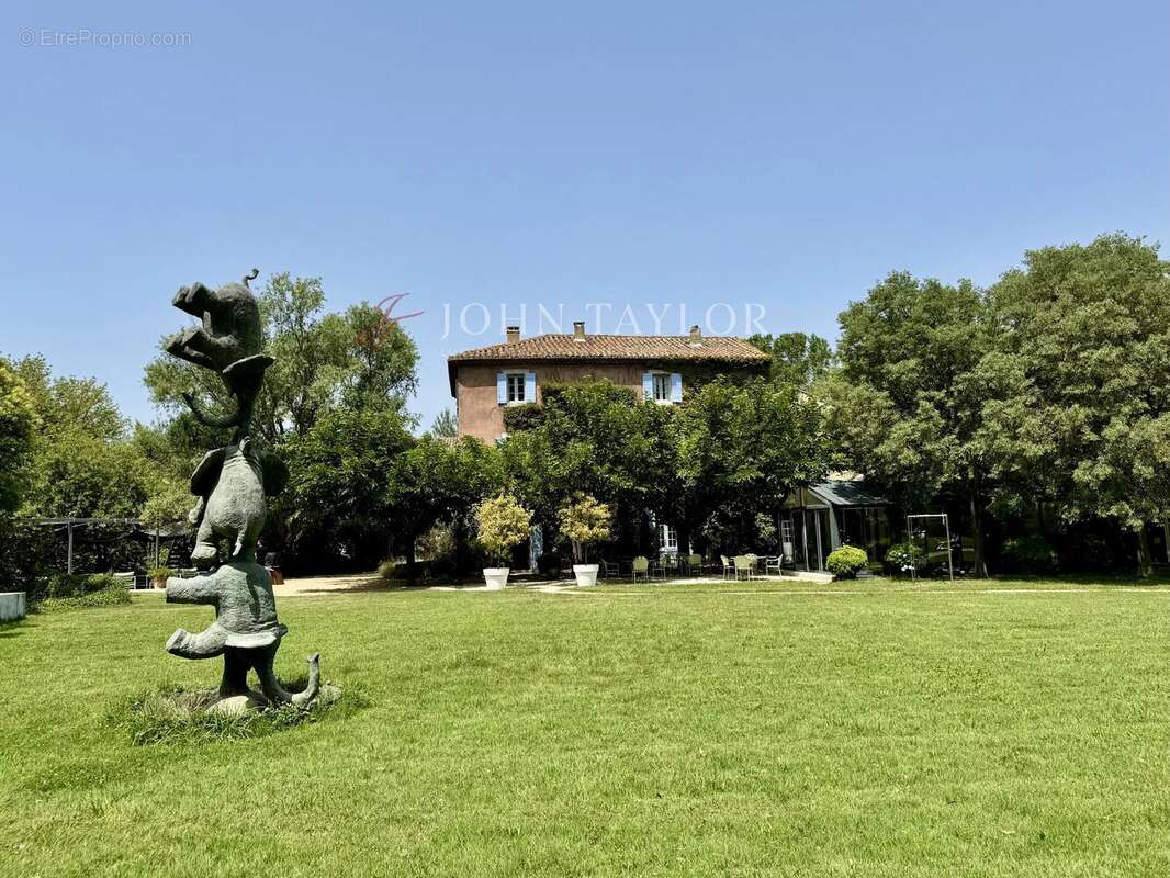 Vente bastide authentique du XVIe siècle – Cœur du Port de Sorgues - photo 18
