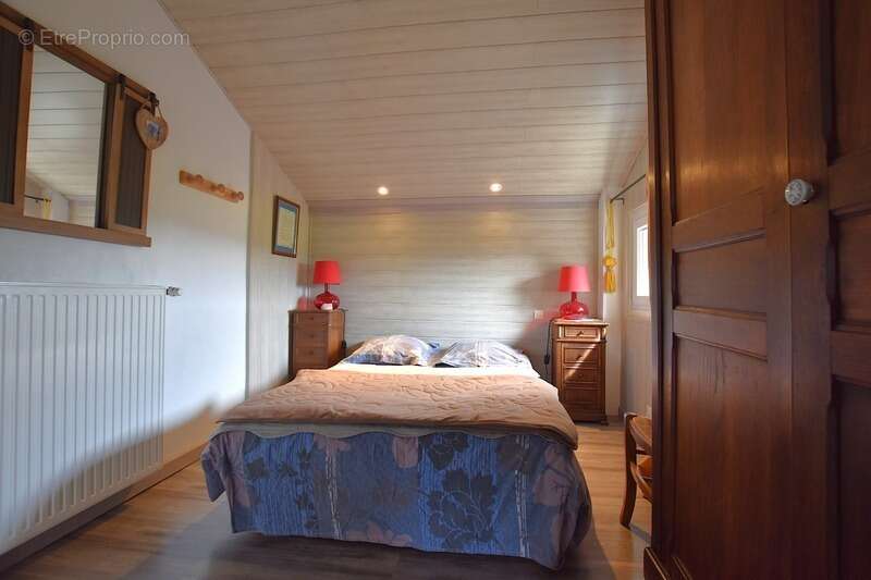 85 m² - maison de caractère - St Genest Malifaux - parc exceptionnel - photo 11