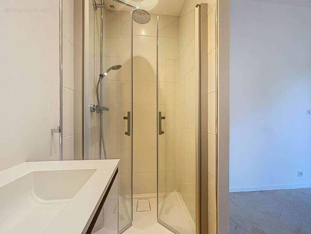 Appartement à AIX-LES-BAINS