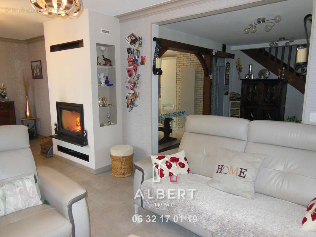 Maison à NOYANT-LA-PLAINE