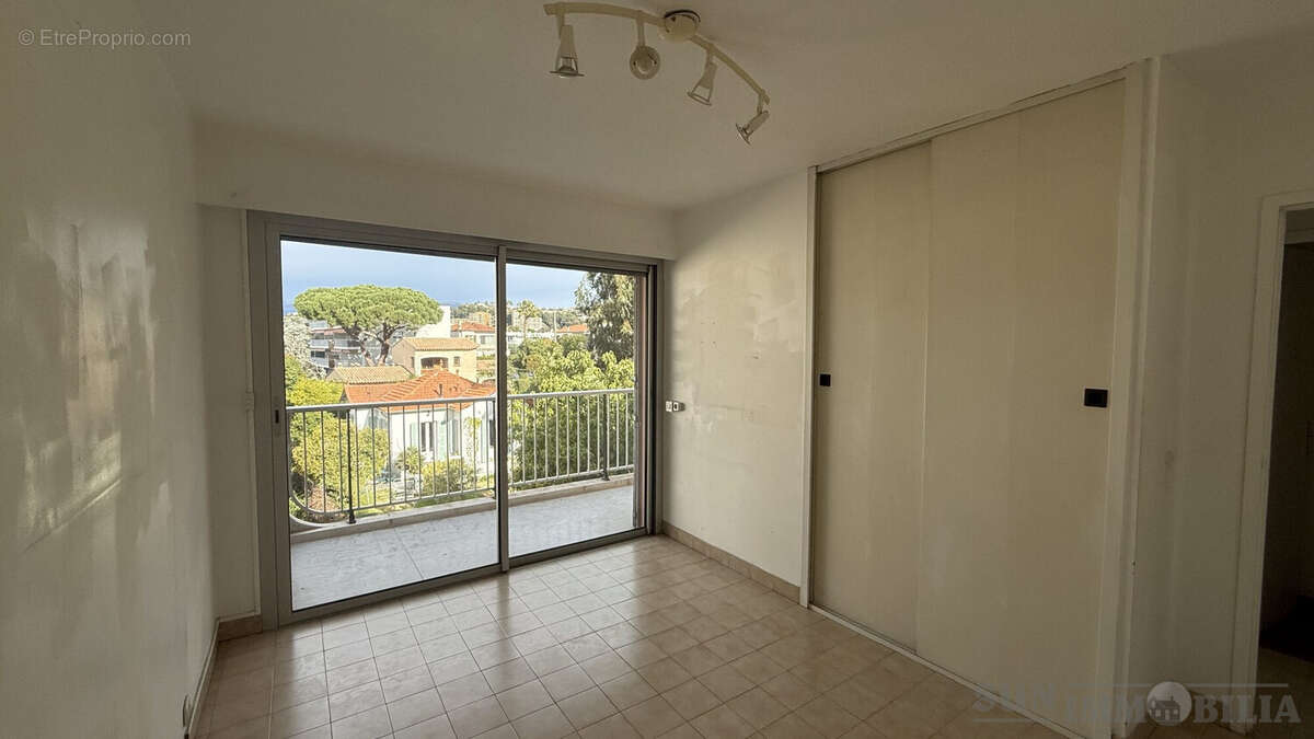 Appartement 72 m² à Cagnes-Sur-Mer  - photo 4