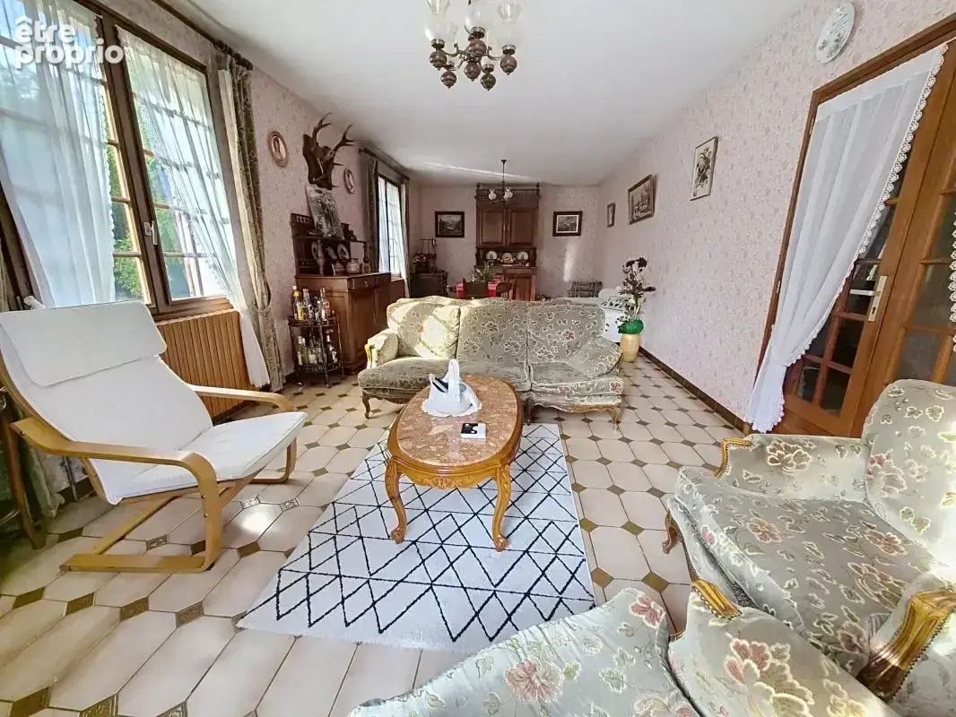 Maison 5 pièces 170 m² à vendre à Saint-Denis-De-Jouhet (36230) - photo 8