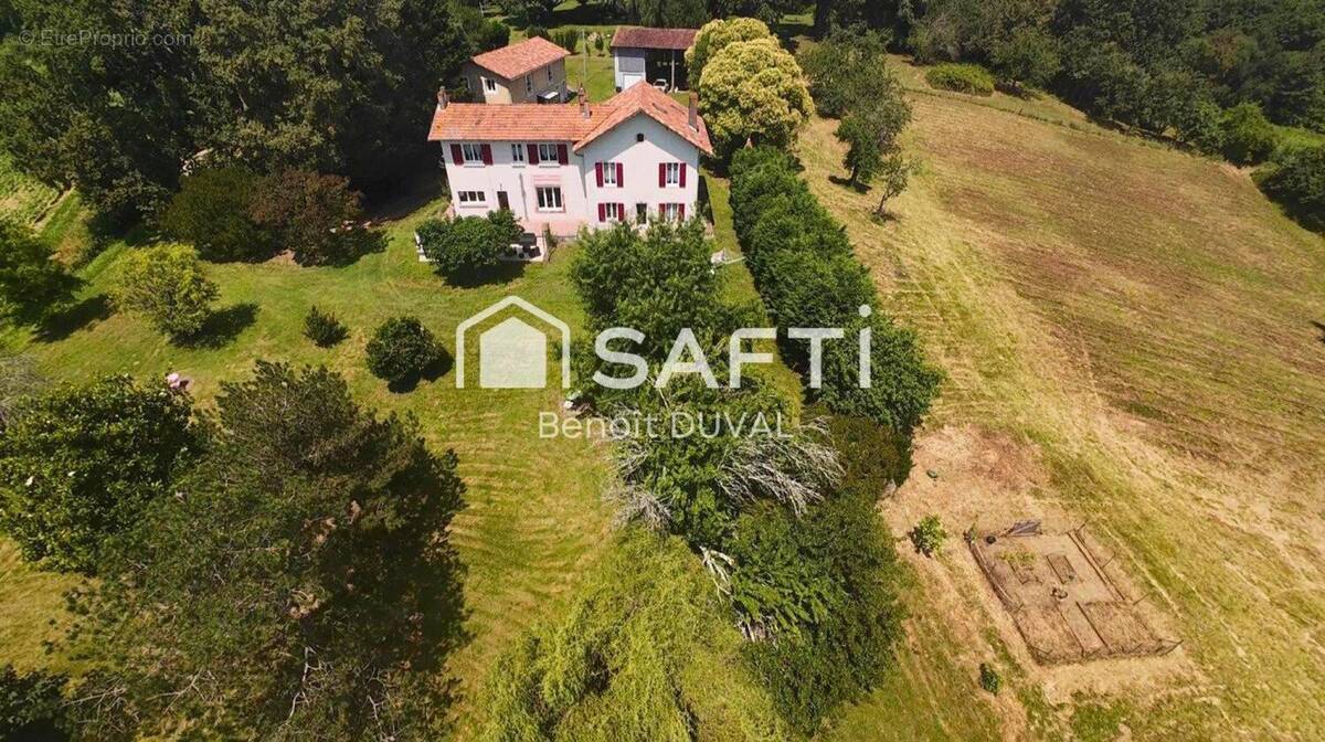 Photo 1 - Maison à SAINT-SEVER