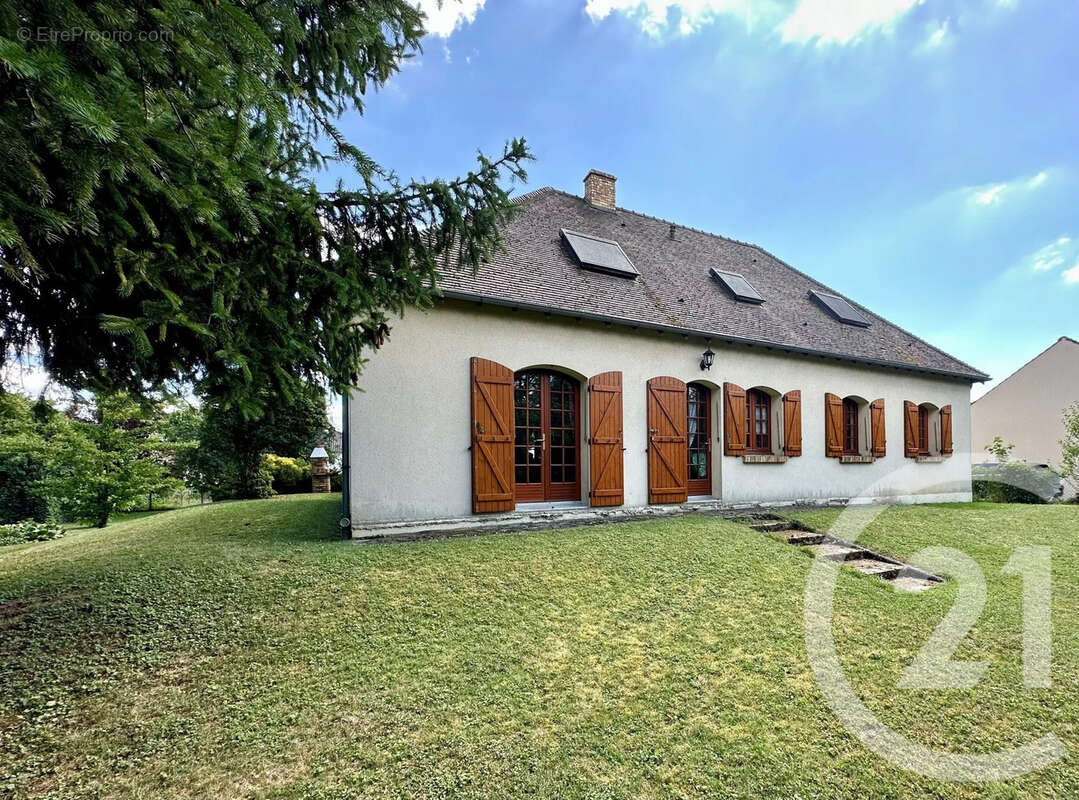 Maison à THORIGNY-SUR-MARNE