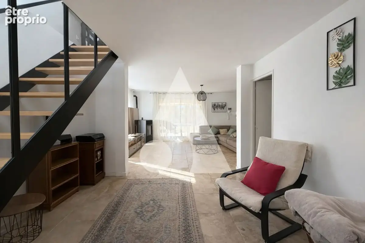 Maison Rognes 8 pièces 206m2 - photo 4