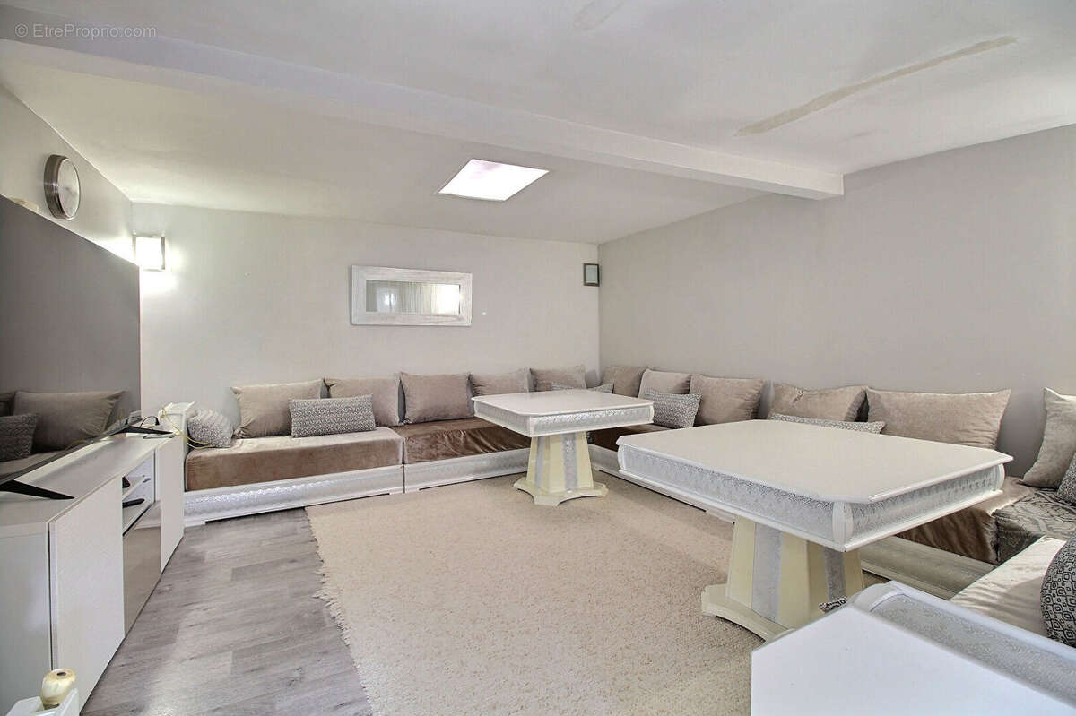 Maison à COLOMBES