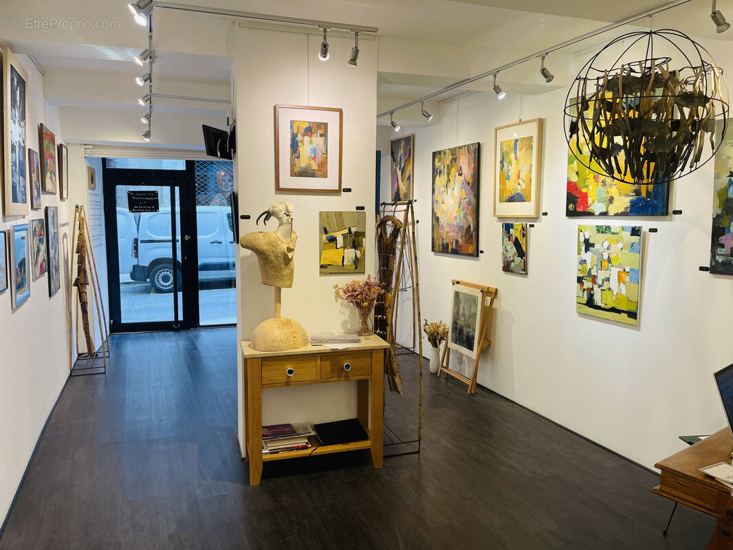 Commerce à CARCASSONNE