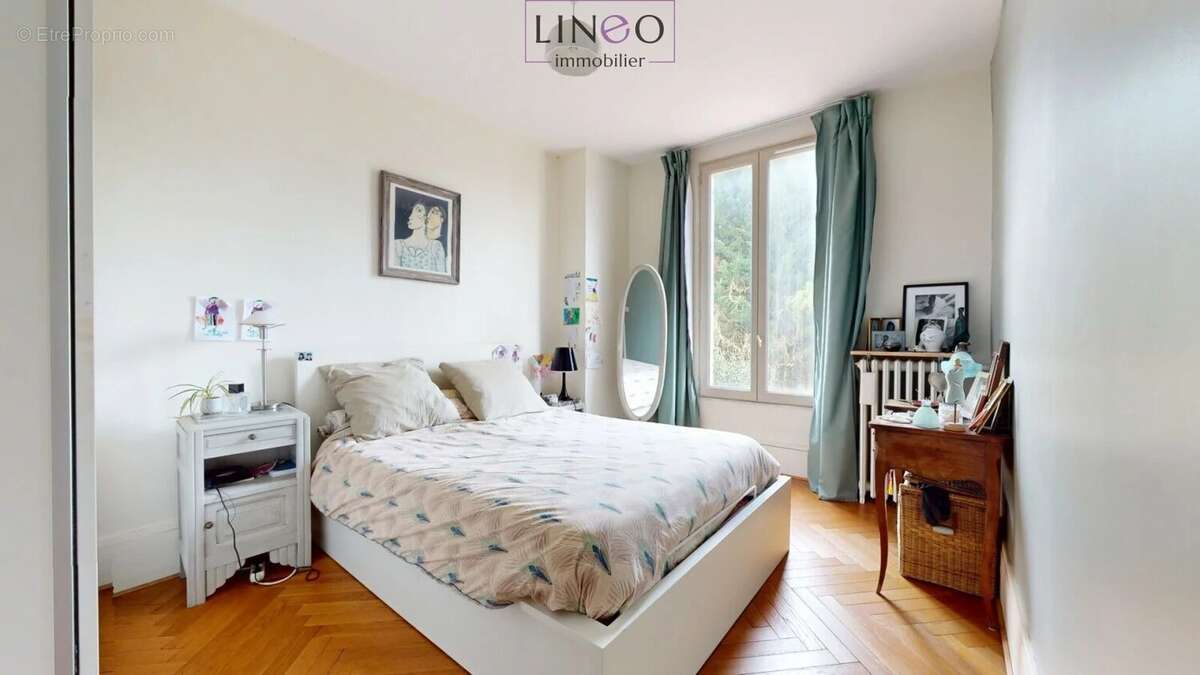 Maison à CHOISY-LE-ROI