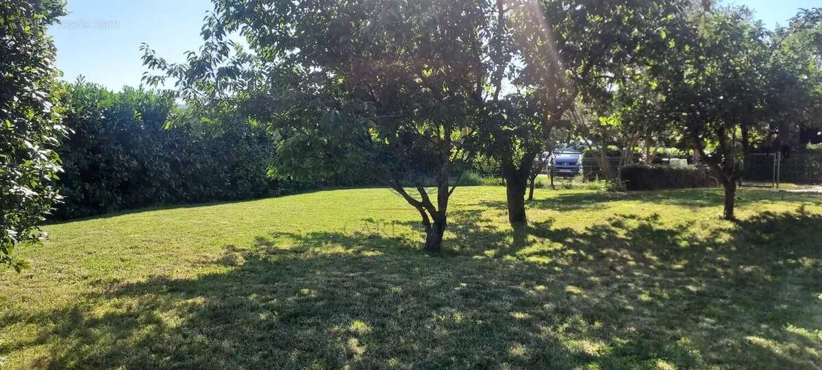 Appartement à LIERGUES