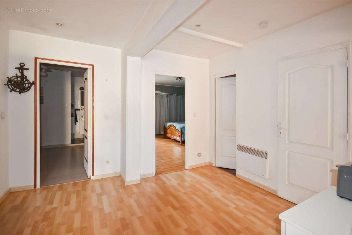 Maison à SAINT-BONNET-DU-GARD