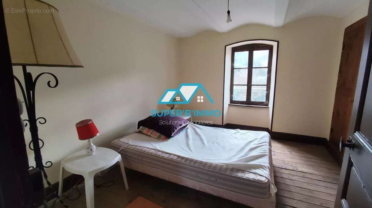 Maison à MAZEYRAT-D&#039;ALLIER